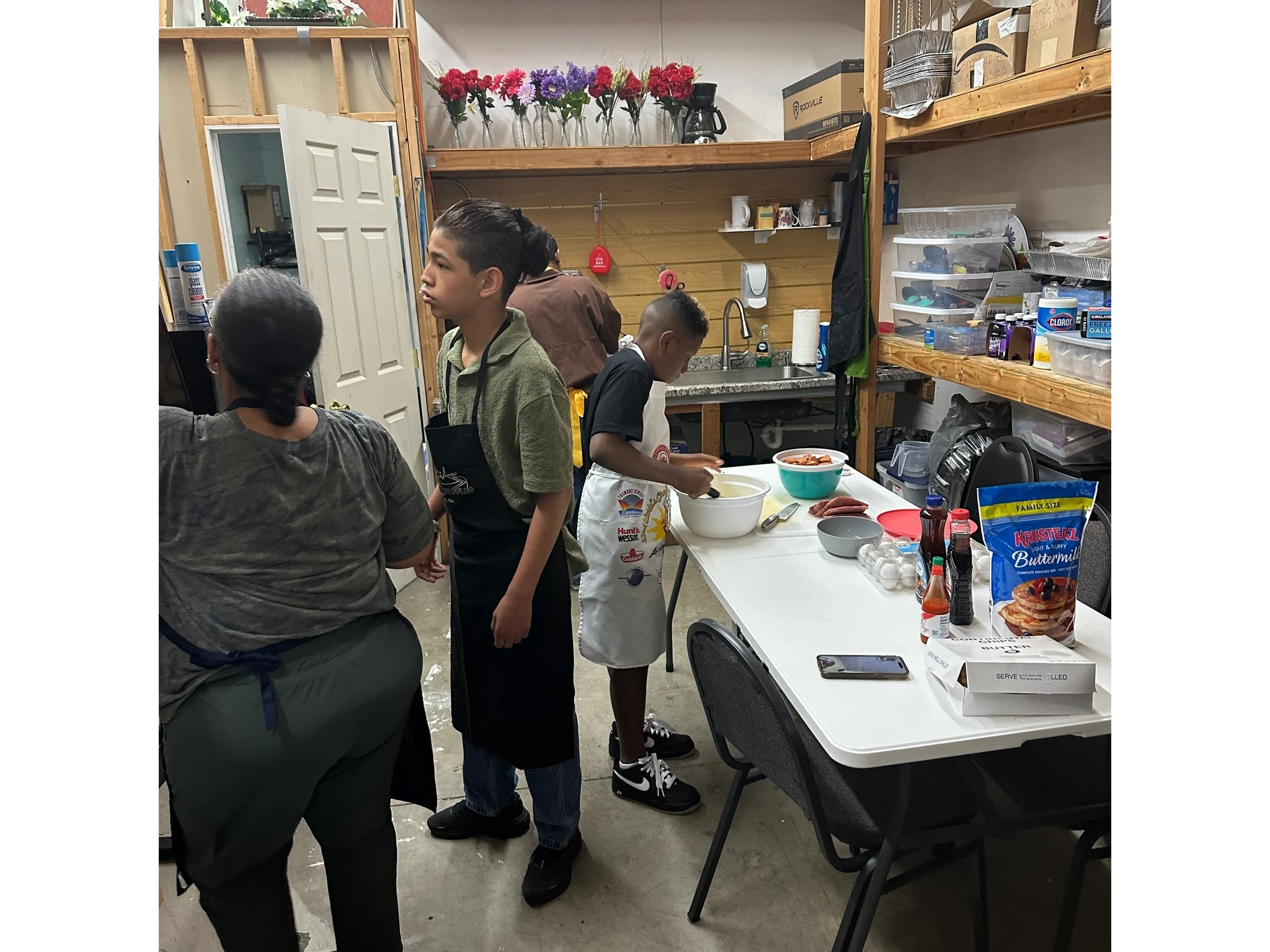 Temple Ministries small group gathering
